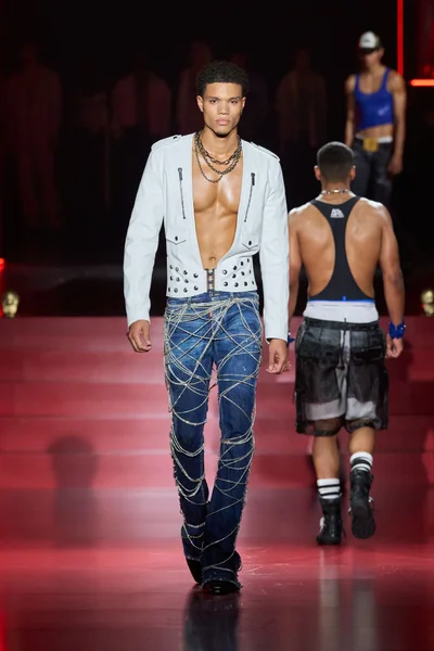 Look 41